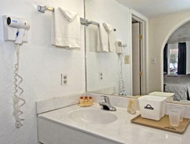 Days Inn South Austin Bilik gambar